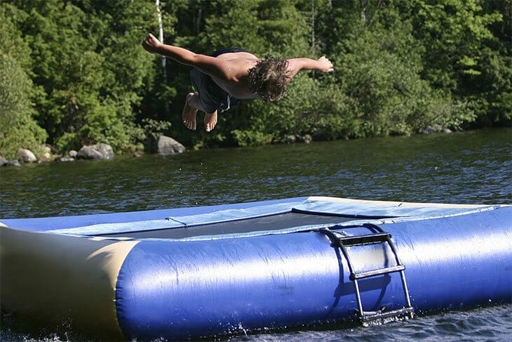 how to set up a water trampoline