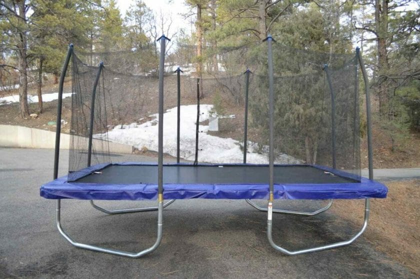 4 reasons why rectangle trampolines are more expensive